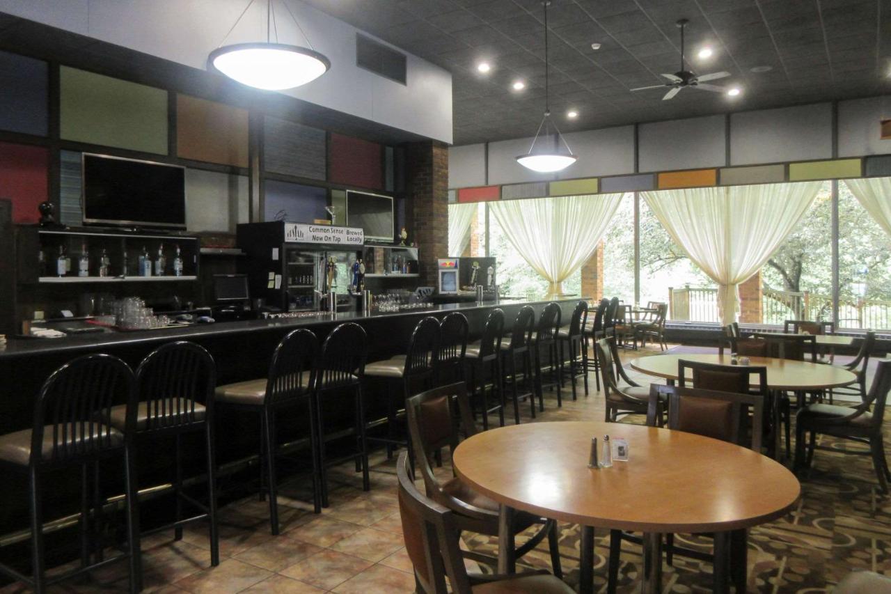 Quality Inn & Suites Owego Εξωτερικό φωτογραφία