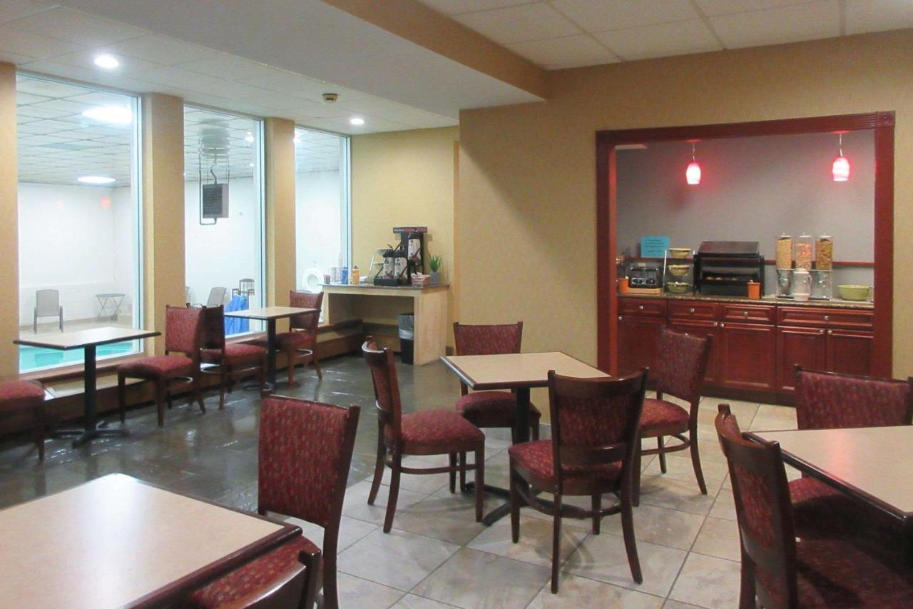 Quality Inn & Suites Owego Εξωτερικό φωτογραφία